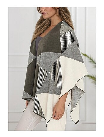 Cape Poncho Kebello