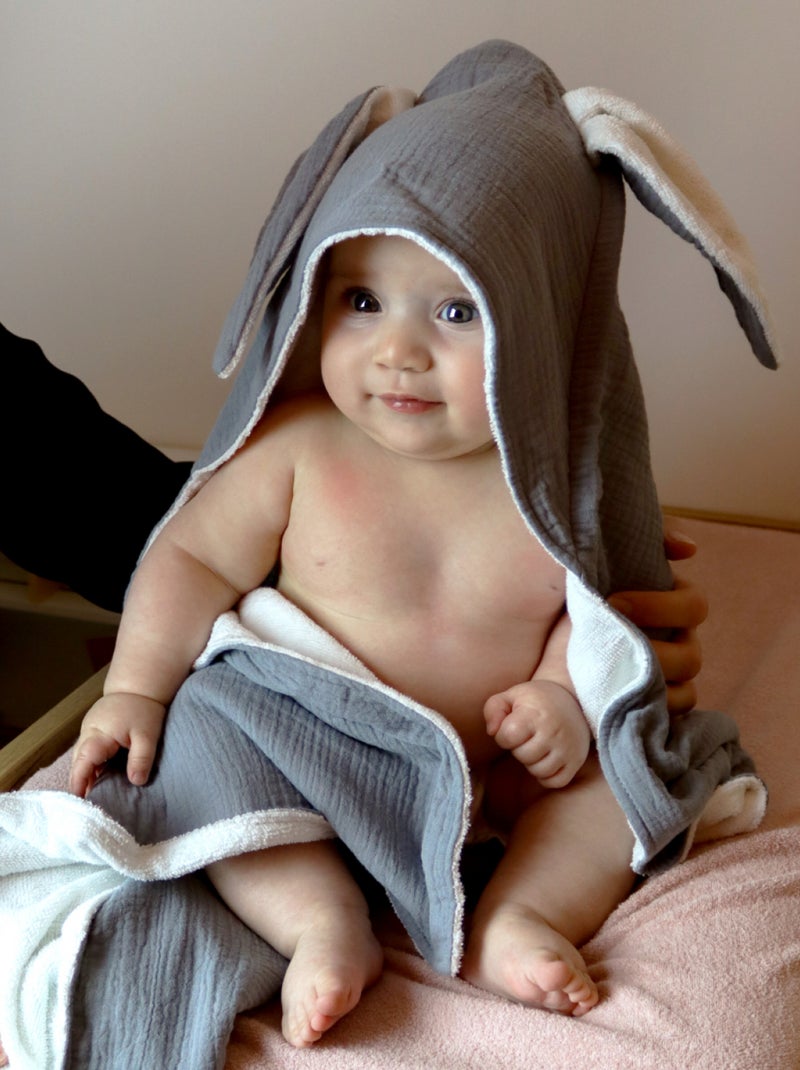 Cape, sortie de bain pour bébé intérieur 100 % coton - 100 x 100 cm - Lapin - Monsieur Bébé Gris - Kiabi