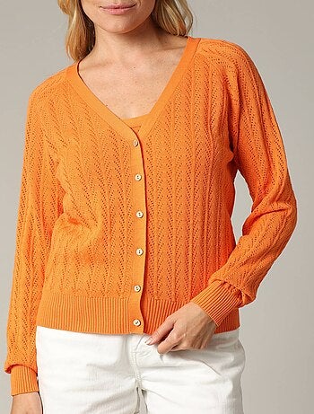 Cardigan à col V en maille délicatement ajourée avec boutons 'Deeluxe'