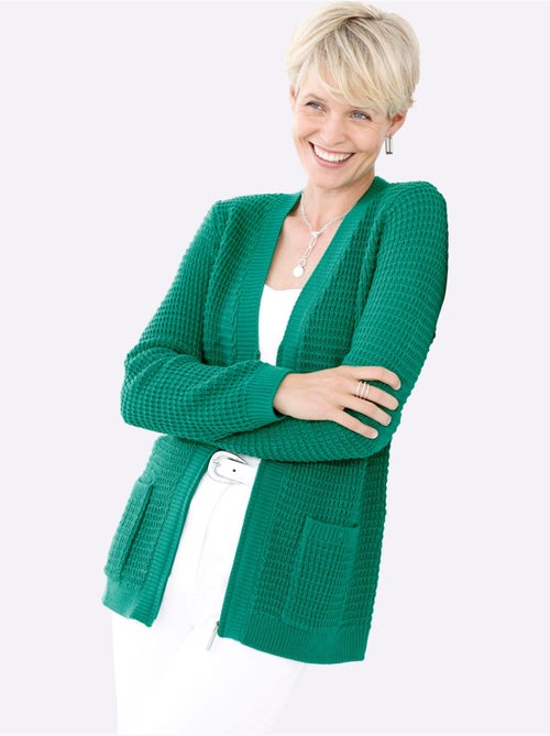 Cardigan avec poches et encolure V à finitions côtelées - Taille standard - Moda Vilona - Kiabi Cardigan avec poches et encolure V à finitions côtelées - Taille standard - Moda Vilona - Kiabi
