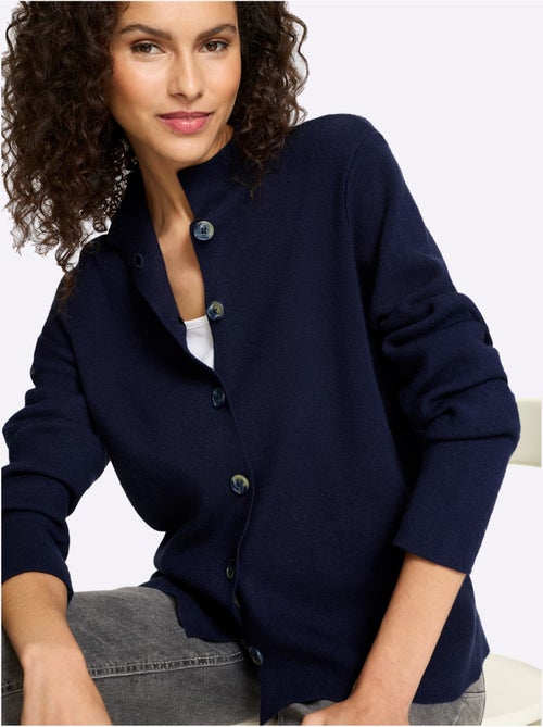 Cardigan Belle Qualité Interlock - Taille Standard - Helline - Kiabi Cardigan Belle Qualité Interlock - Taille Standard - Helline - Kiabi