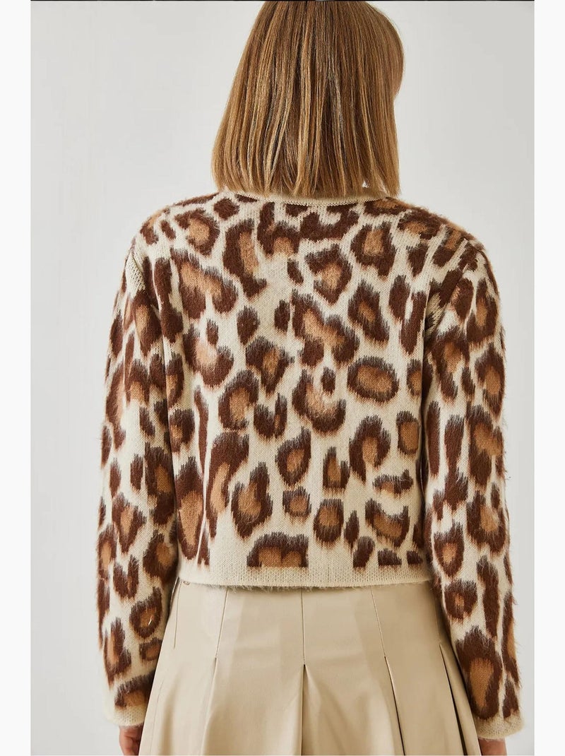 Cardigan boutonné en maille à motif léopard lucci Crème - Kiabi