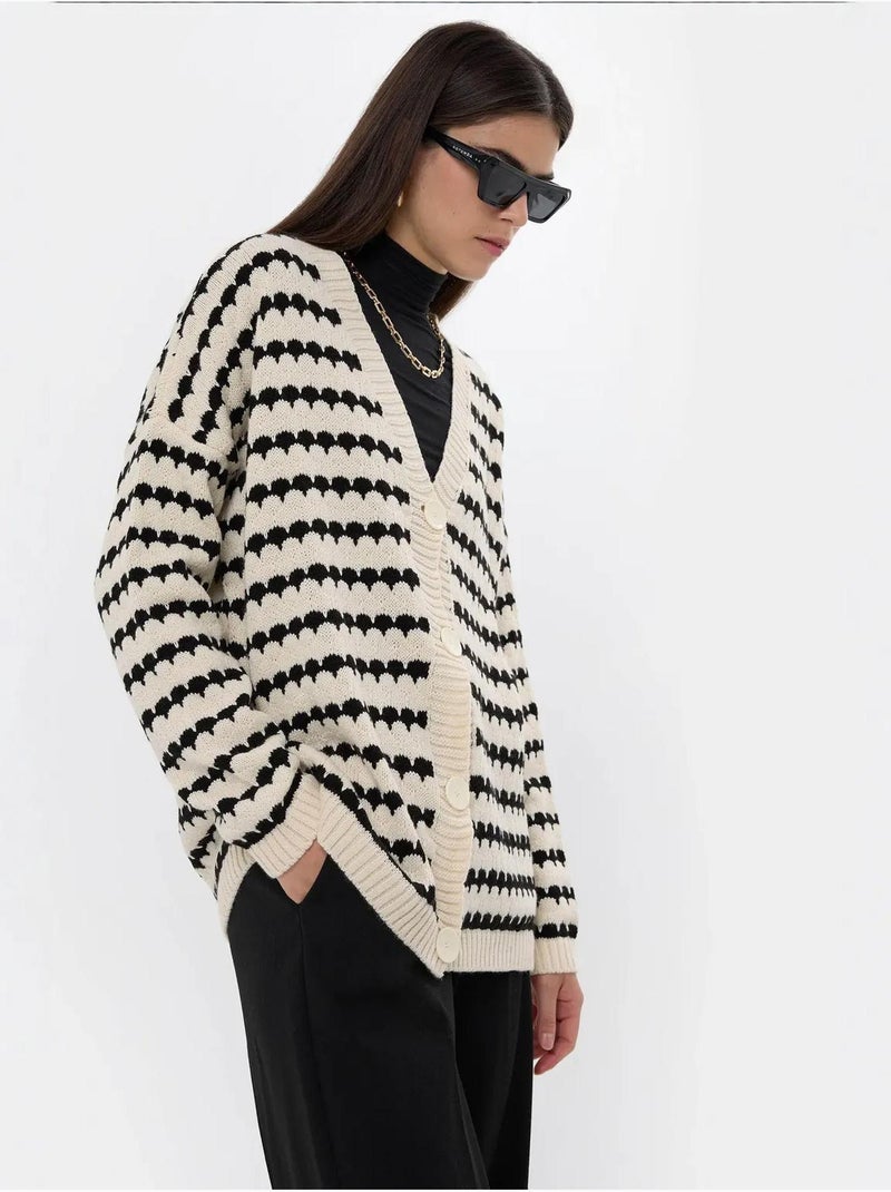 Cardigan boutonné surdimensionné à rayures Blanc - Kiabi