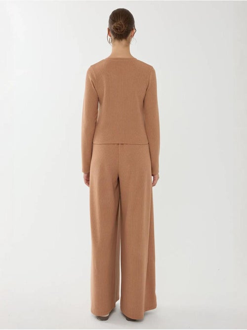 Cardigan en tricot boutonné sur le devant - Kiabi
