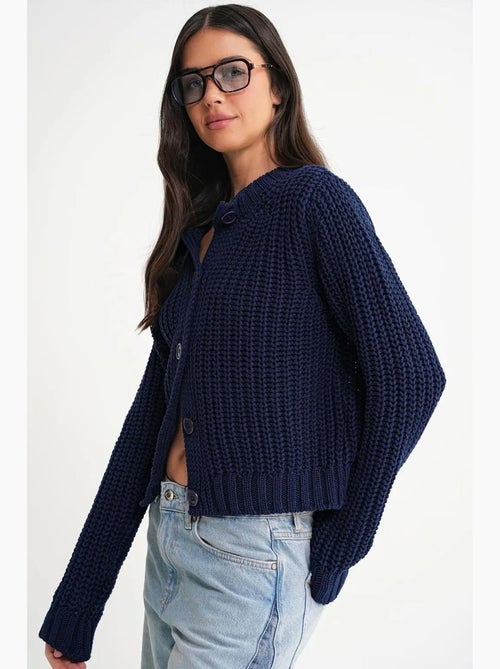 Cardigan en tricot côtelé texturé avec boutons mixray - Kiabi Cardigan en tricot côtelé texturé avec boutons mixray - Kiabi