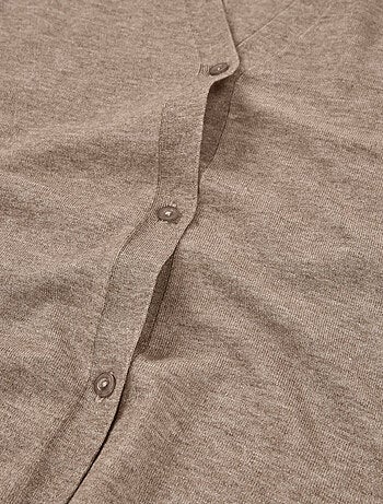 Cardigan long en maille avec boutons