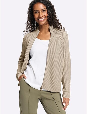 Cardigan qualité côtelée confortable - taille standard - helline