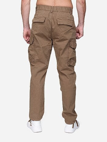 Cargo à poches