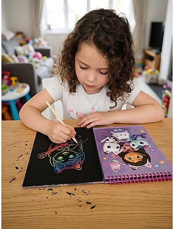 Carnet à gratter avec stylo pailleté gabby et la maison magique dreamworks