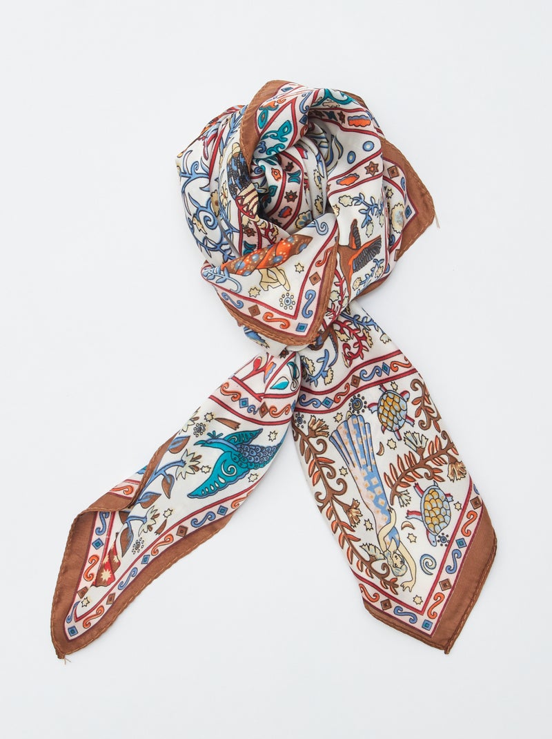 Carré de foulard satiné Marron - Kiabi