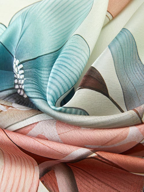 Carré de soie Grand Spring Flowers - Kiabi