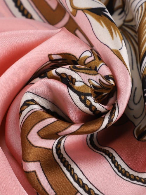 Carré de Soie VKING - Kiabi