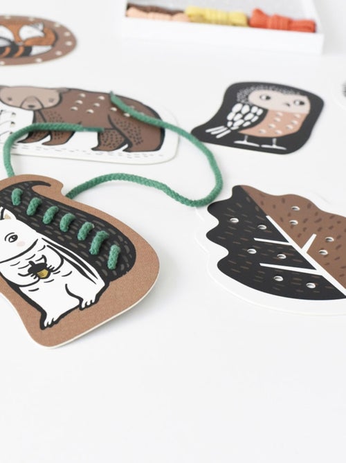 Cartes de laçage - Animaux des bois - Kiabi