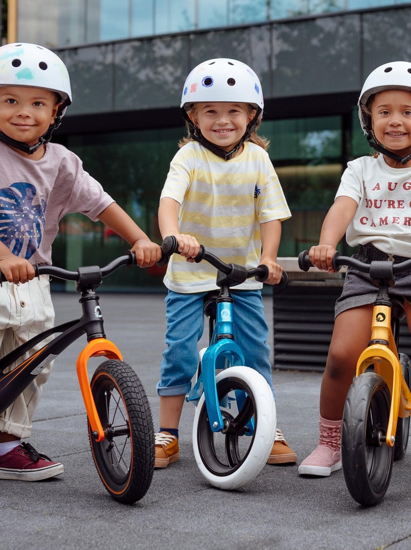 Casque vélo enfant - LIONELO - 50-56 cm - Possibilité de décoration - Certification Intertek Bleu clair - Kiabi