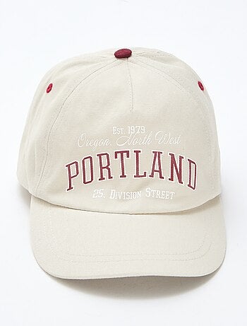 Casquette avec inscription