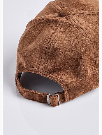 Casquette en simili daim, détail léopard