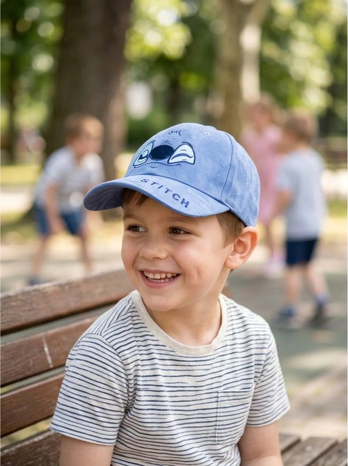 Casquette enfant à pois visière réglable Stitch Disney - Kiabi Casquette enfant à pois visière réglable Stitch Disney - Kiabi