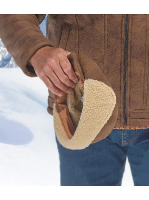 Casquette plate cache oreille suedine vielli sherpa - atlas for men - Kiabi Casquette plate cache oreille suedine vielli sherpa - atlas for men - Kiabi