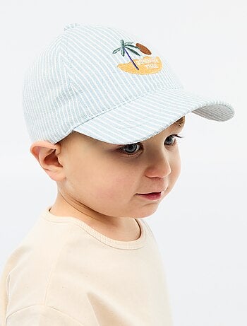 Casquette rayée avec patch brodé