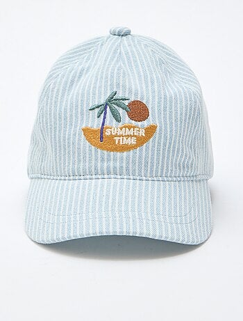 Casquette rayée avec patch brodé