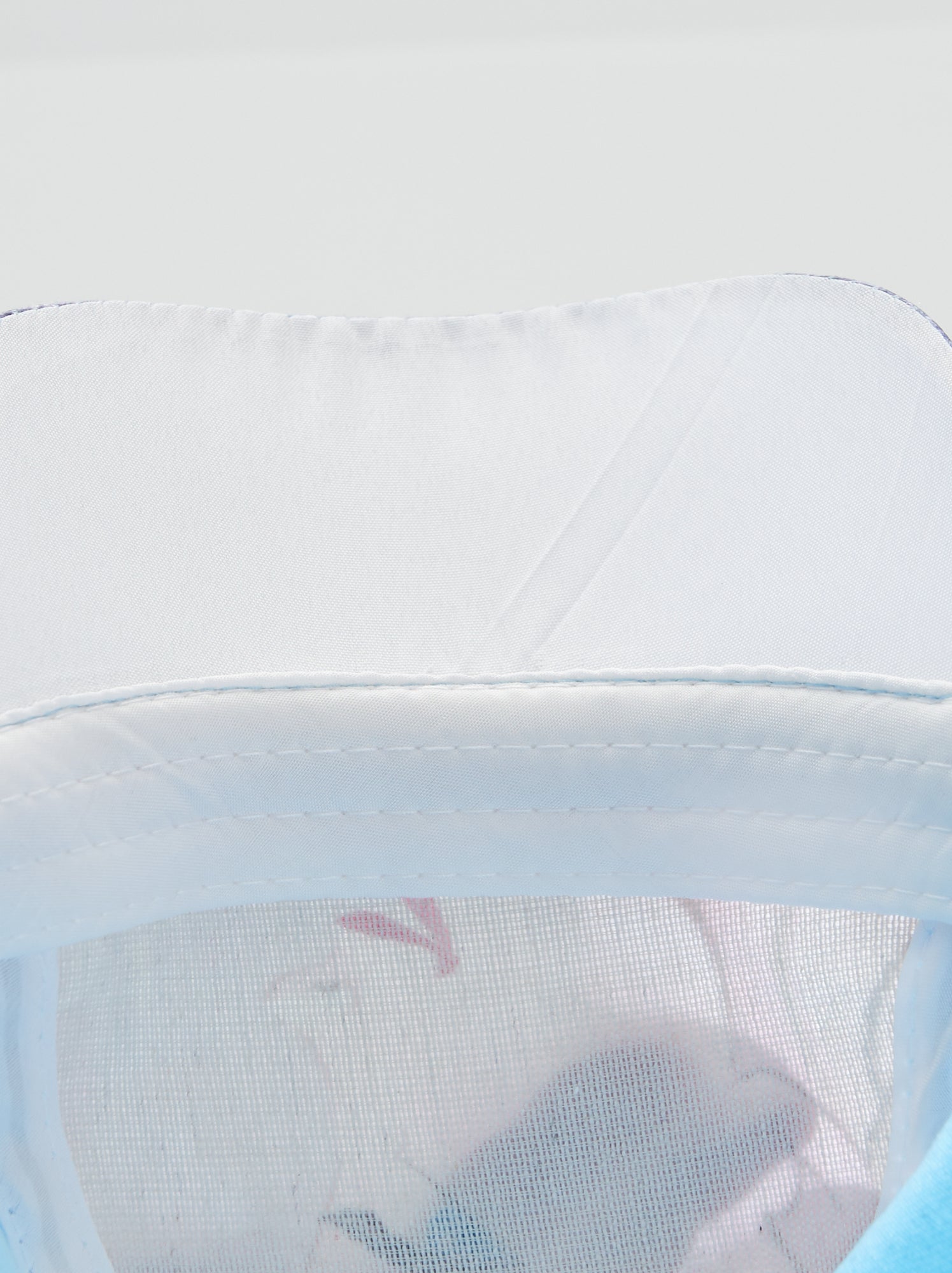 Pull La Reine Des Neiges à Capuche Avec Imprimé D'Elsa - Site Univers