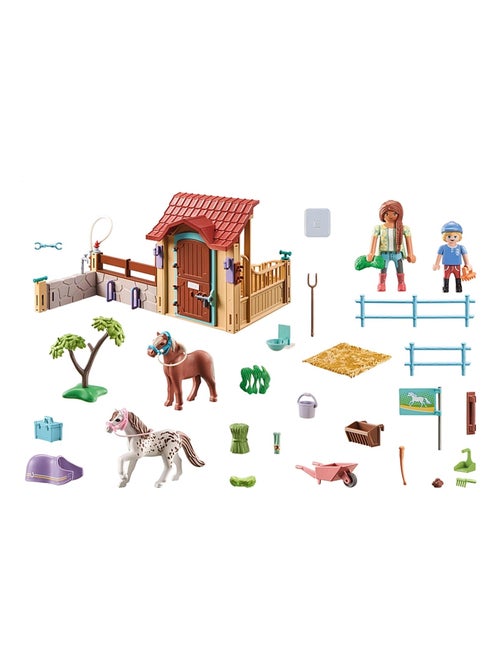 Cavalières avec box et poneys - Kiabi
