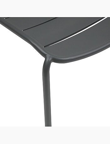 Chaise de jardin empilable en acier à lattes ALEGORIA