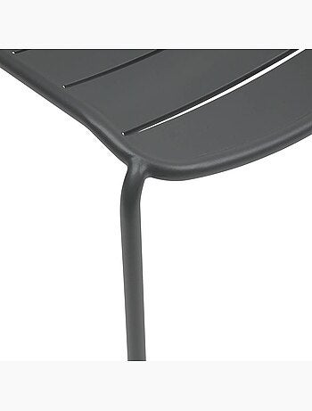 Chaise de jardin empilable en acier à lattes ALEGORIA