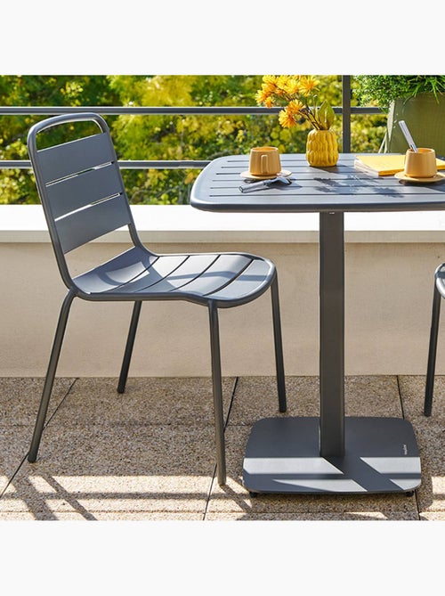 Chaise de jardin empilable en acier à lattes ALEGORIA - Kiabi Chaise de jardin empilable en acier à lattes ALEGORIA - Kiabi