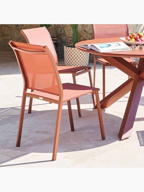Chaise de jardin empilable en aluminium ESSENTIA - Kiabi Chaise de jardin empilable en aluminium ESSENTIA - Kiabi