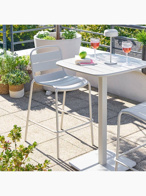 Chaise haute de jardin empilable en acier ALEGORIA - Kiabi Chaise haute de jardin empilable en acier ALEGORIA - Kiabi