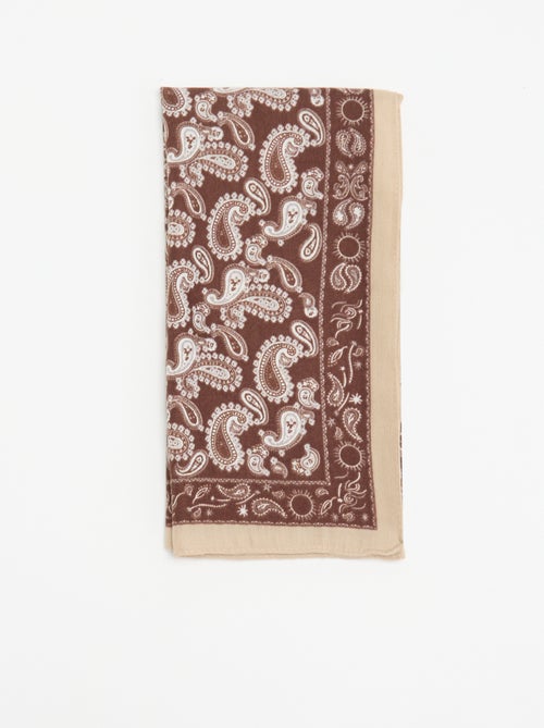 Châle imprimé bandana - Kiabi Châle imprimé bandana - Kiabi