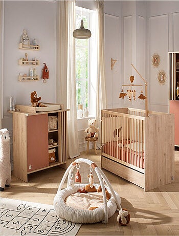 Chambre bébé complète, Lit bébé et Commode à langer avec claustra -