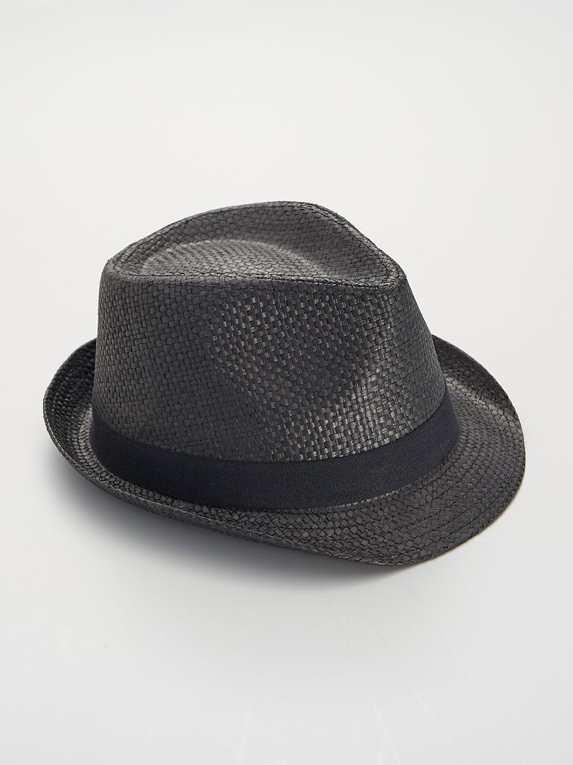 Chapeau forme capeline - Noir - Kiabi - 5.00€