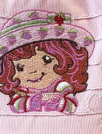 Chapeau Charlotte aux fraises bleu jean