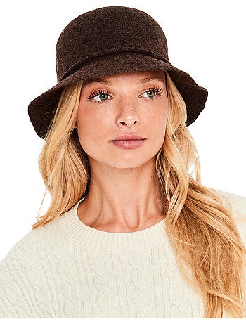 Chapeau cloche en laine pc2