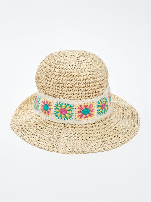 Chapeau forme cloche avec détails macramé - Kiabi
