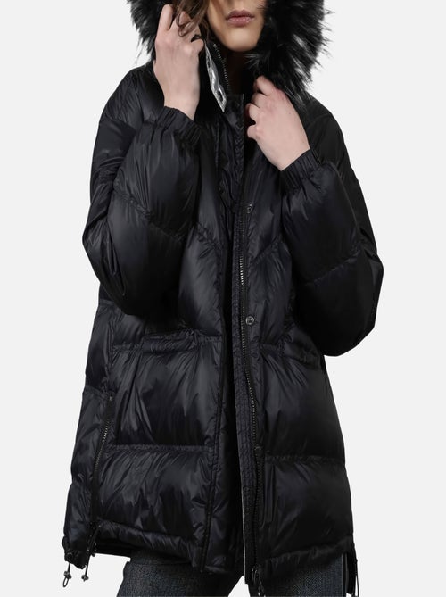 CHATTAWAK - Doudoune à capuche noire matelassée à coupe droite et à manches longues - Kiabi