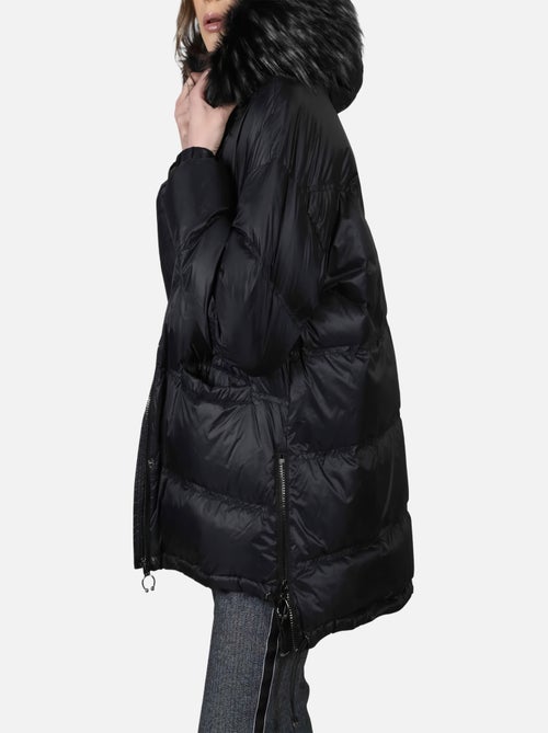 CHATTAWAK - Doudoune à capuche noire matelassée à coupe droite et à manches longues - Kiabi