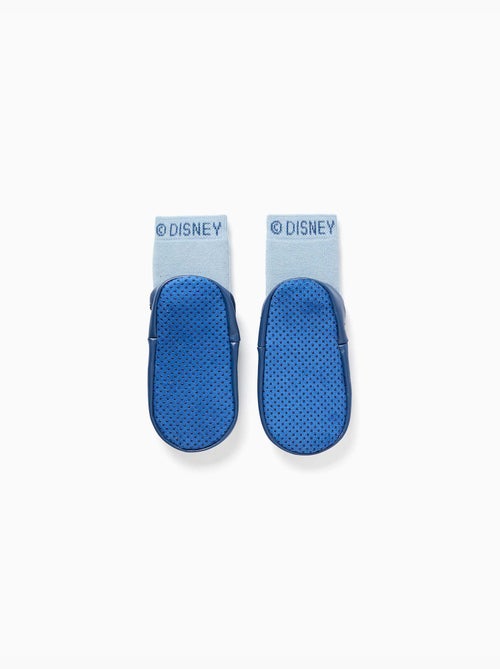 Chaussettes-chaussons avec semelle antidérapante et Stitch - Kiabi Chaussettes-chaussons avec semelle antidérapante et Stitch - Kiabi