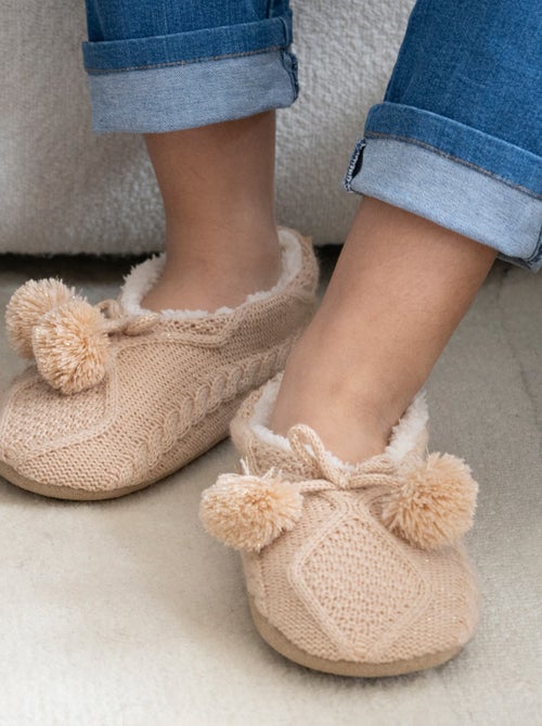 Chaussettes d'intérieur ultra confortables, semelle suédine, picots antidérapants femme Isotoner - Kiabi