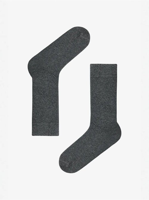 Chaussettes homme super lot de 3 invisibles penti - Kiabi Chaussettes homme super lot de 3 invisibles penti - Kiabi