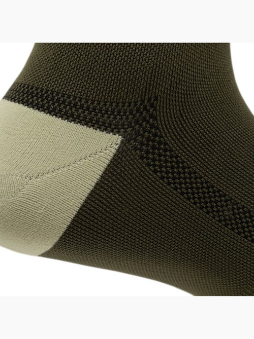 Chaussettes mi-mollet cyclisme gravel cyclisme homme et femme gs2 - Kiabi Chaussettes mi-mollet cyclisme gravel cyclisme homme et femme gs2 - Kiabi