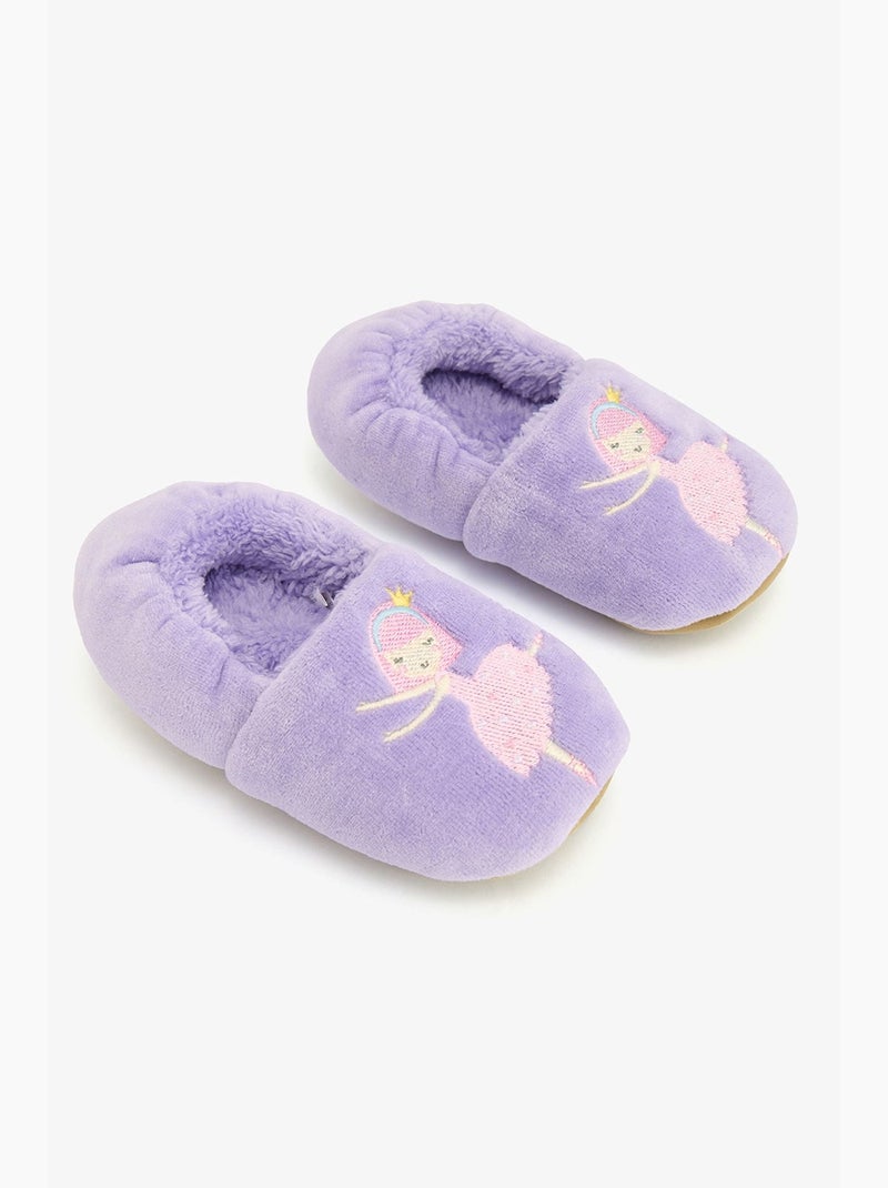 Chaussettes-pantoufles fille à motif ballerine et broderie penti Bleu lavande - Kiabi