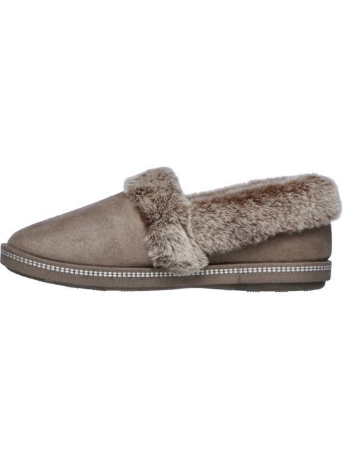 Chausson à enfiler skechers - Kiabi Chausson à enfiler skechers - Kiabi