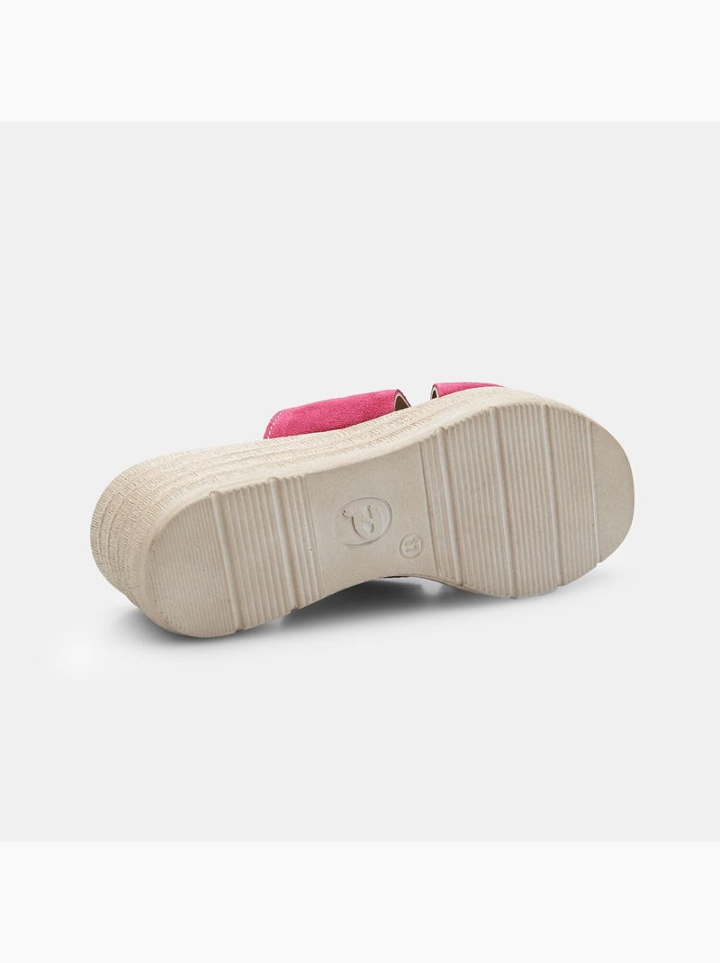 Chausson en daim avec semelle compensée BATA Rose fushia - Kiabi