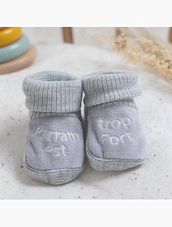 Chausson pour bébé brodé parrain est trop fort