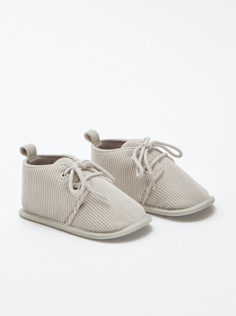 Chaussons à lacets Gris - Kiabi