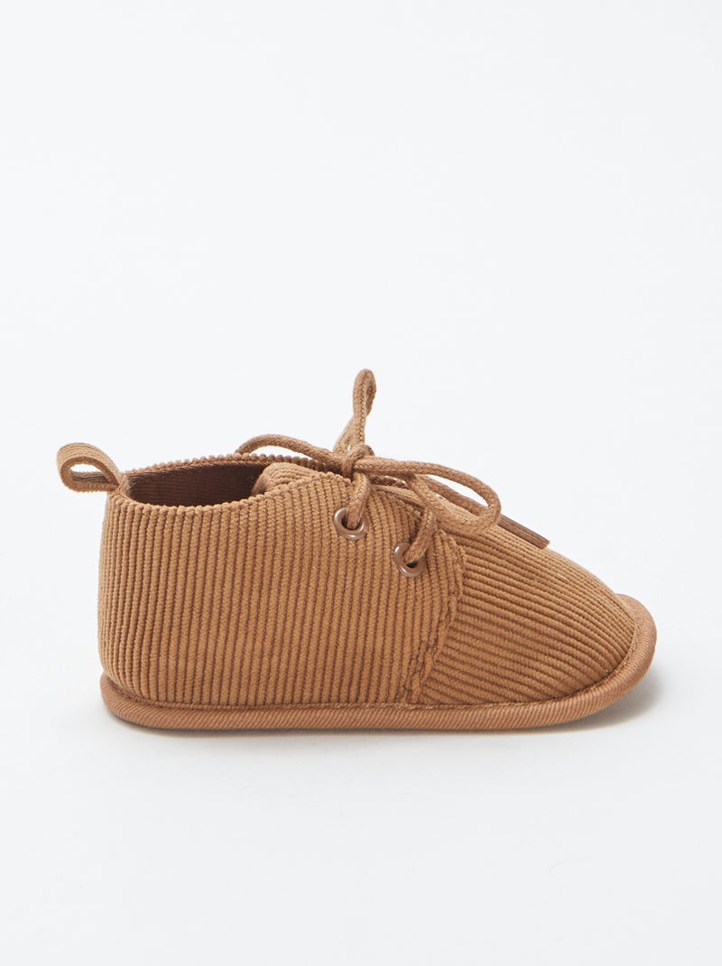 Chaussons à lacets Marron - Kiabi