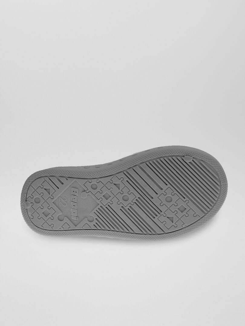 chaussons a scratch femme